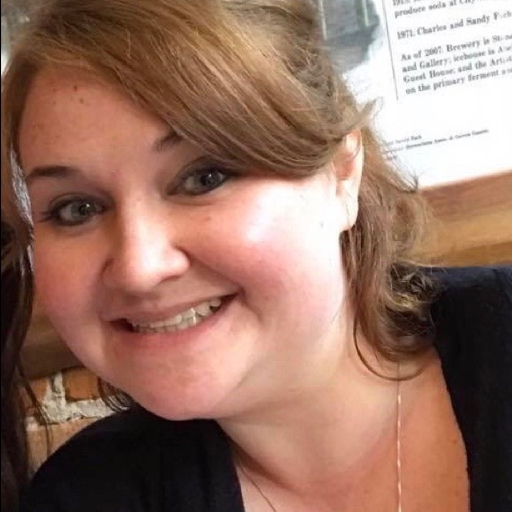 Meet your Posher, Kacey